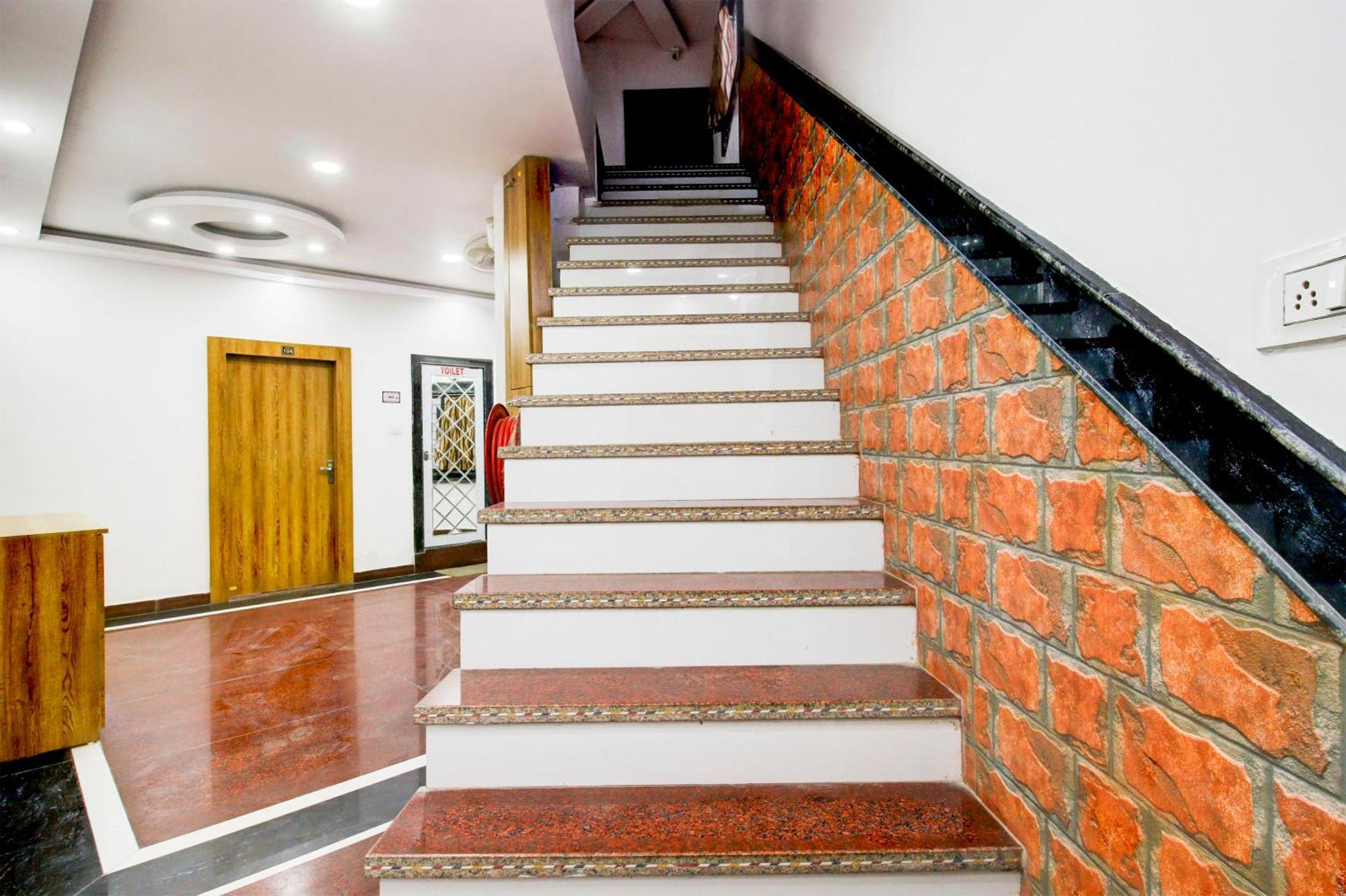 Hotel O Lake Link Bhopal Exteriör bild